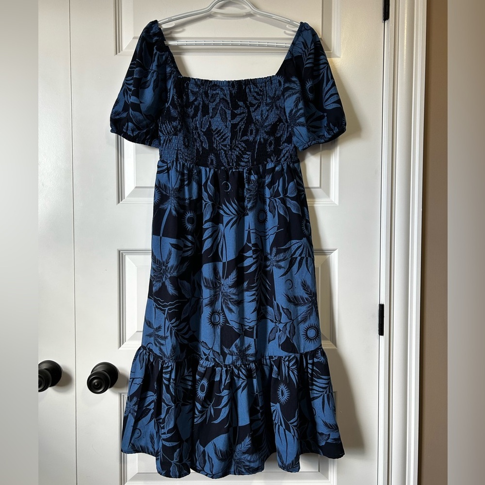 NWT Chic Navy Tropical Floral Midi Puff Sleeve Dress StitchFix